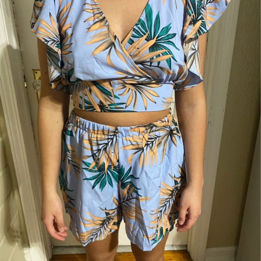 Tropical Leaf Print Two-Piece Set